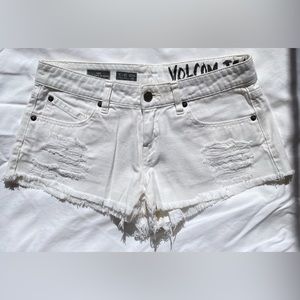 Volcom Women’s Shorts Size 1 (25) White